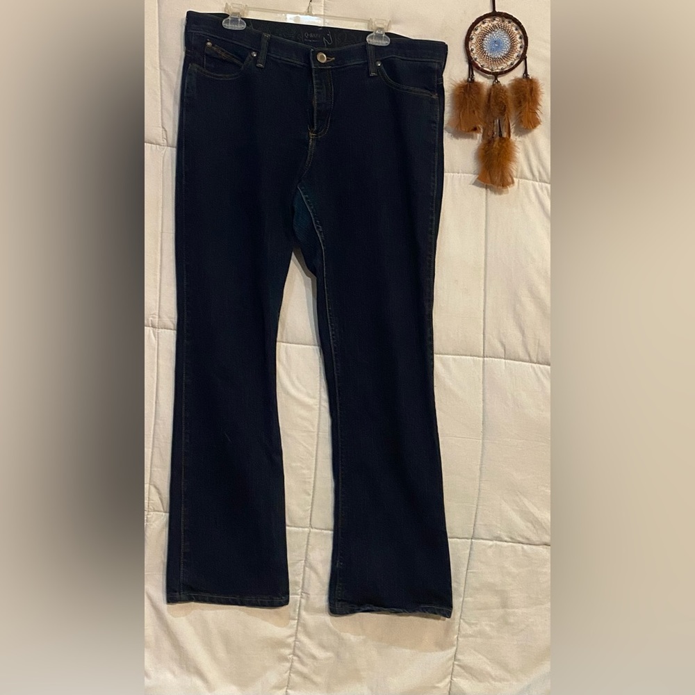 Q Baby wrangler women’s jeans size 13/14x32